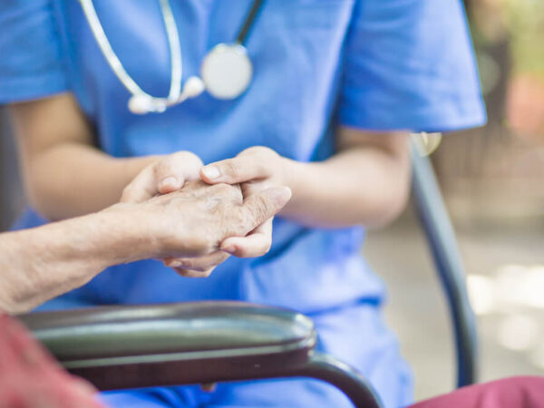 zalety-prywatnych-domow-opieki