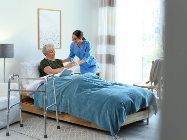 dom-opieki-a-dom-dziennego-pobytu